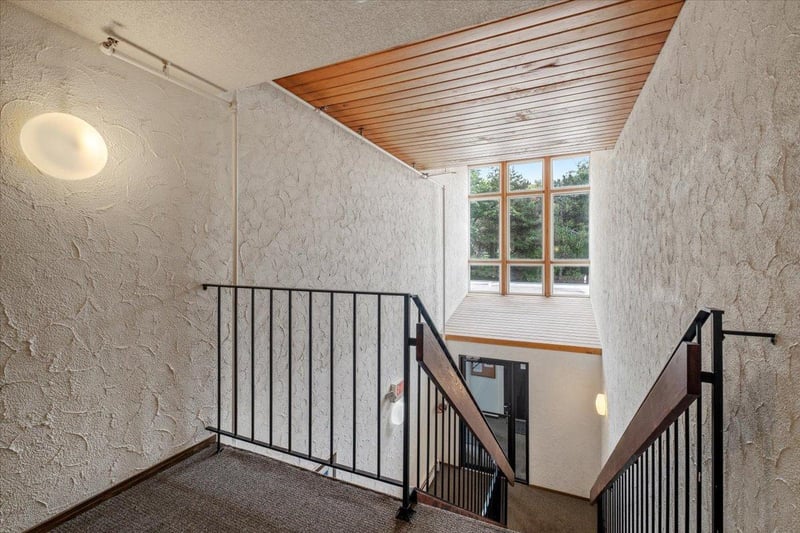 13709 Nicollet Ave #301, Burnsville, MN 55337