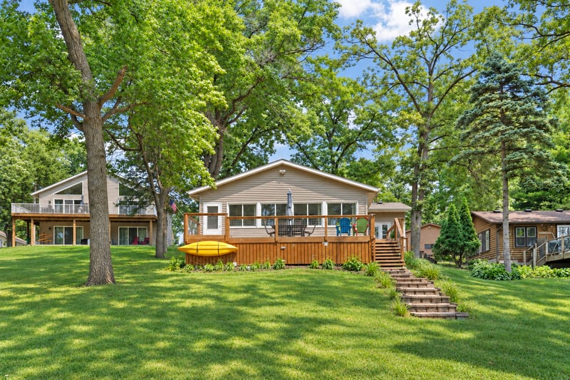 11426 54th St, Clear Lake, MN 55319
