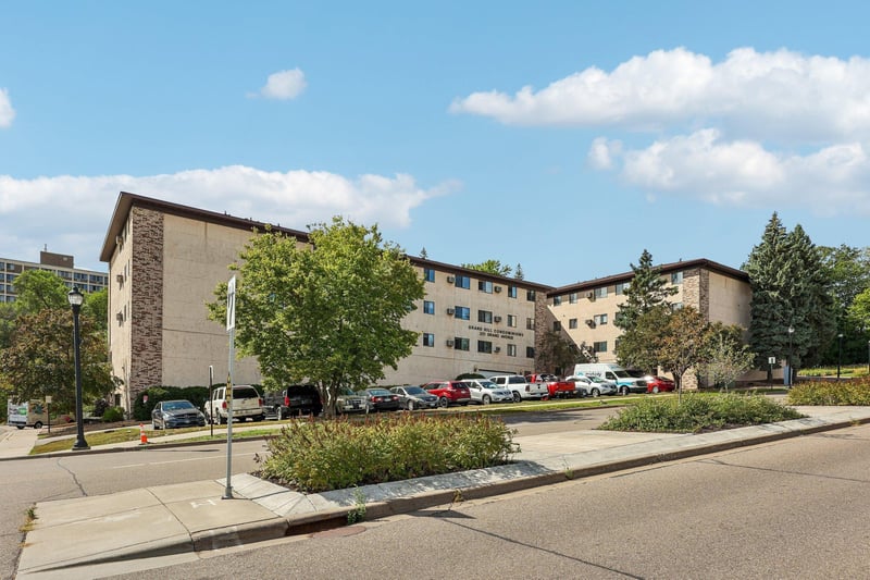 221 Grand Ave #115, South Saint Paul, MN 55075
