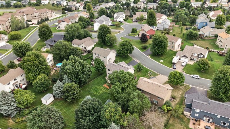 1954 Ormond Dr, Shakopee, MN 55379