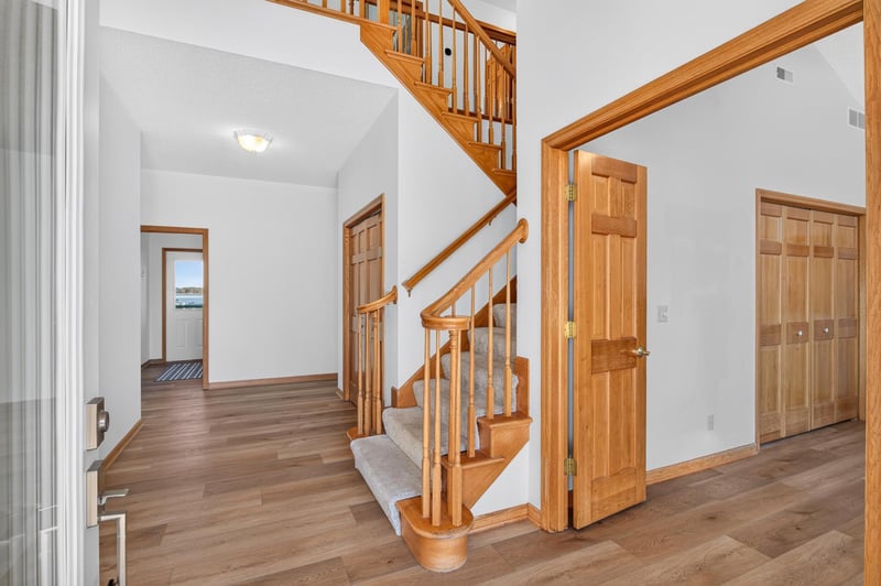9196 Jewel Ln N, Forest Lake, MN 55025