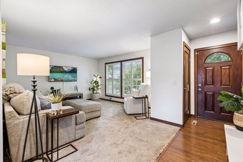 10735 102nd Ave N, Maple Grove, MN 55369