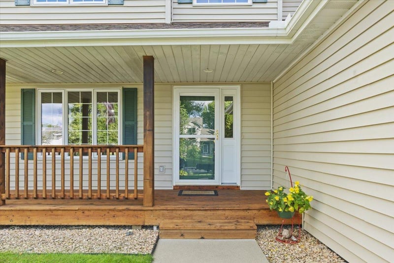 8549 Woodland Curve, Saint Bonifacius, MN 55375