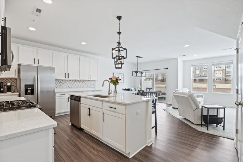 7161 Walnut Grove Way N, Maple Grove, MN 55311