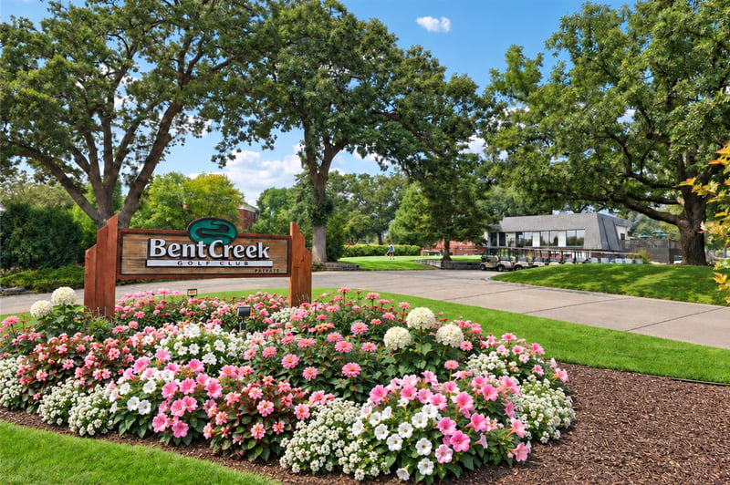 14358 Fairway Dr, Eden Prairie, MN 55344