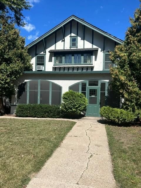 2116 W 49th St, Minneapolis, MN 55419