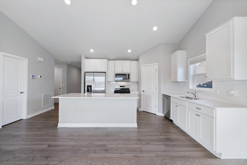 5124 Mustang Cir, Woodbury, MN 55129