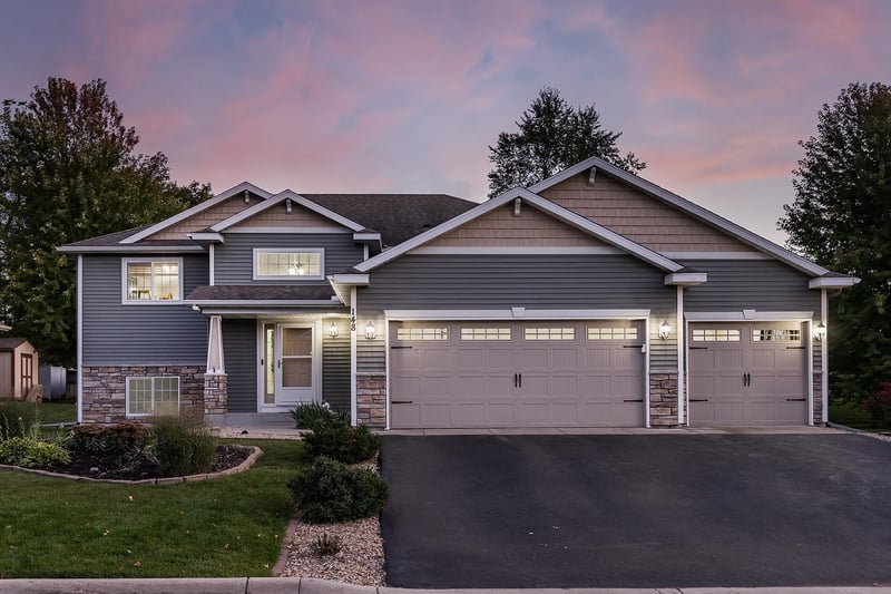 148 Crystal Cir, Montrose, MN 55363