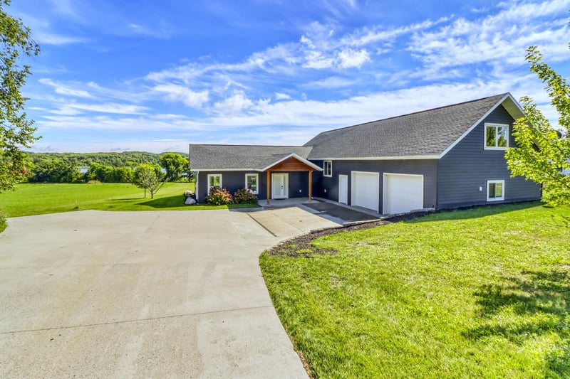 24718 W Elbow Rd, Pelican Rapids, MN 56572