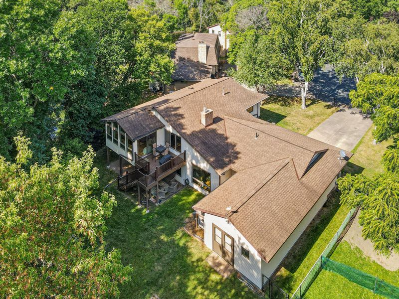 1911 Serendipity Ct, New Brighton, MN 55112