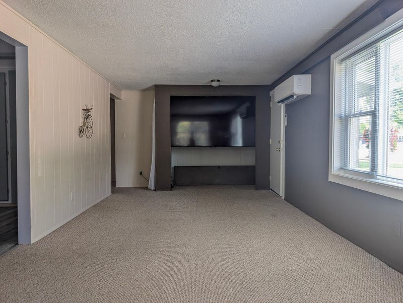 331 4th Ave SW, Perham, MN 56573