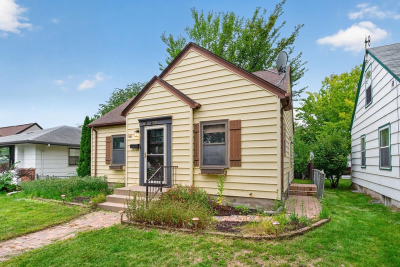 5740 22nd Ave S, Minneapolis, MN 55417
