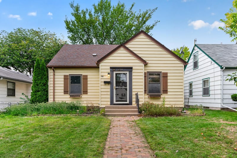 5740 22nd Ave S, Minneapolis, MN 55417