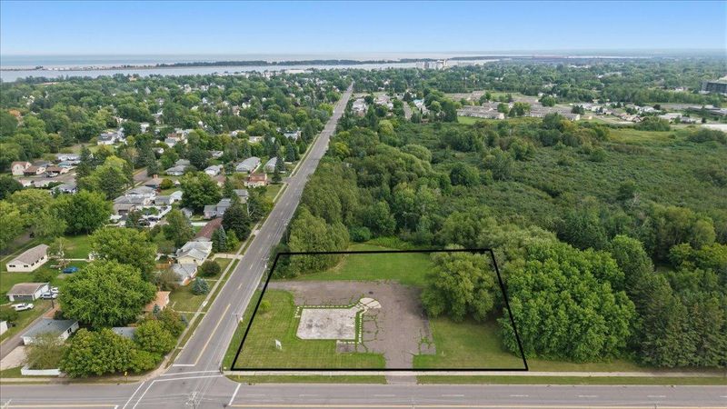 2 N 21st St E, Superior, WI 54880