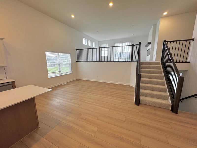 1907 Dogwood Ct, Carver, MN 55315