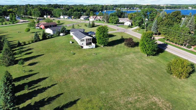 2257 Long Lake Rd, Detroit Lakes, MN 56501