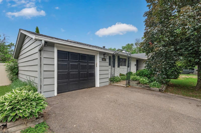 7930 W 26th St, Saint Louis Park, MN 55426