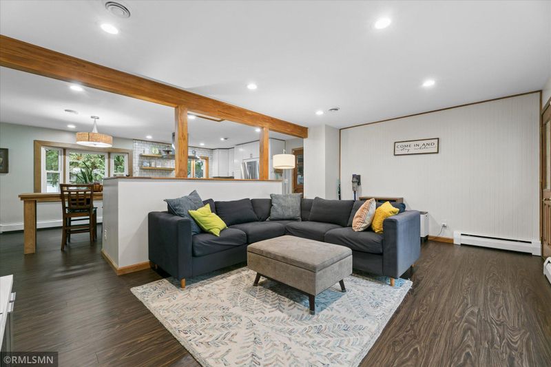204 4th St NE, Mayer, MN 55360
