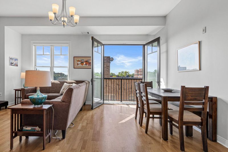 370 Marshall Ave #401, Saint Paul, MN 55102