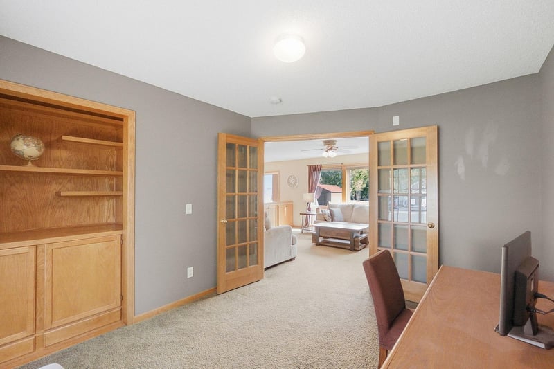 5901 Cardinal Ridge Trl SE, Prior Lake, MN 55372