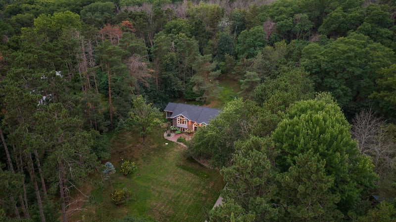 98 Quality Ave N, Lakeland, MN 55043