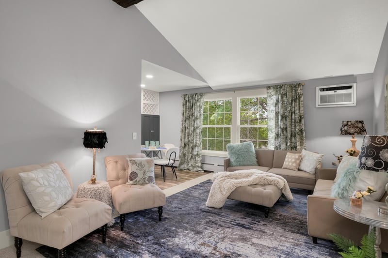 1004 Westbrooke Way #8, Hopkins, MN 55343