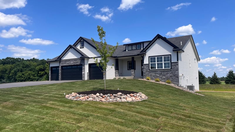 21207 Tippecanoe St NE, East Bethel, MN 55011