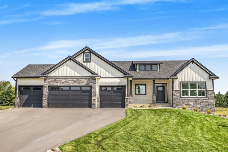 21207 Tippecanoe St NE, East Bethel, MN 55011