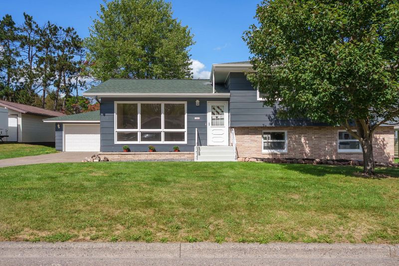1203 Lee St, Rice Lake, WI 54868