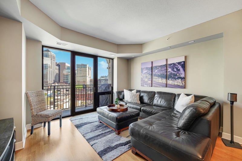 500 E Grant St #709, Minneapolis, MN 55404