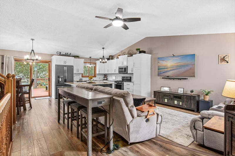 1347 Benson Blvd E, Stillwater, MN 55082