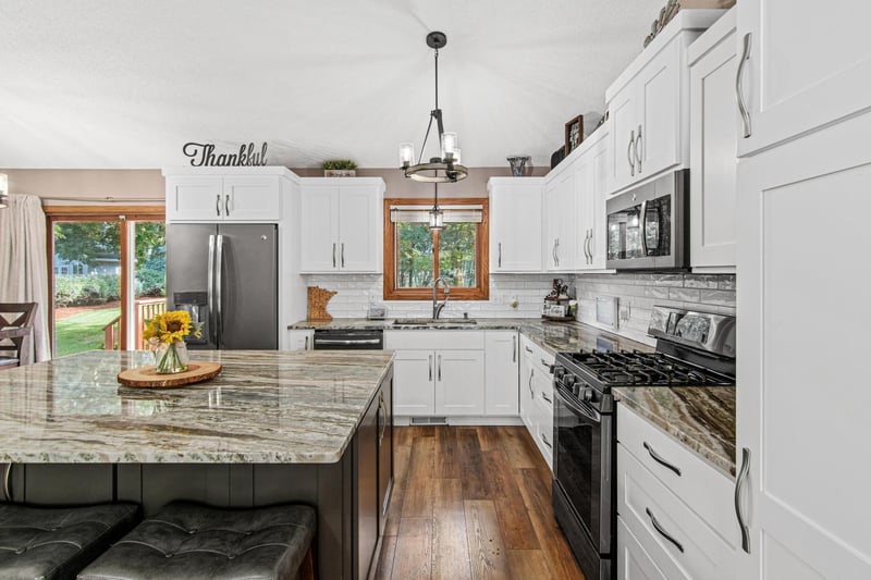 1347 Benson Blvd E, Stillwater, MN 55082