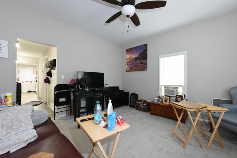 669 Old Highway 8 NW, New Brighton, MN 55112
