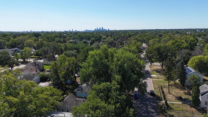 5418 Girard Ave N, Brooklyn Center, MN 55430