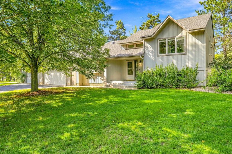 2608 Edgewood Cir, Saint Cloud, MN 56301