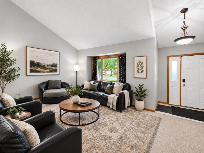 7005 Jocelyn Ave S, Cottage Grove, MN 55016