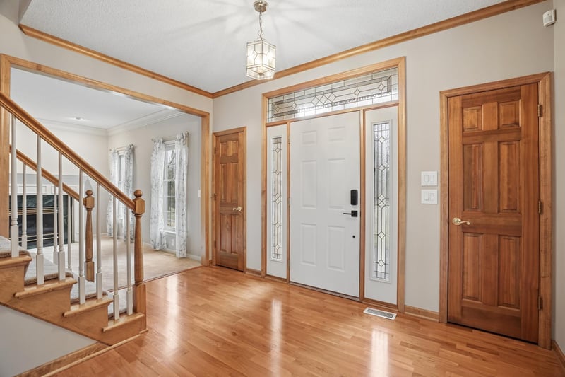 8781 Royal Ct NW, Anoka, MN 55303
