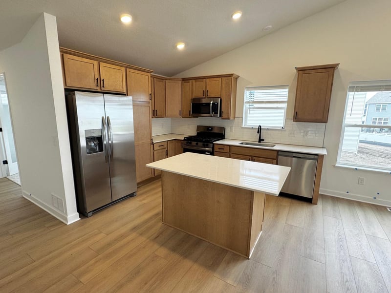 1911 Dogwood Ct, Carver, MN 55315