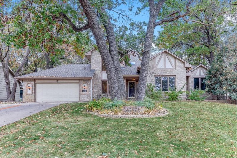 2085 128th Ave NW, Coon Rapids, MN 55448