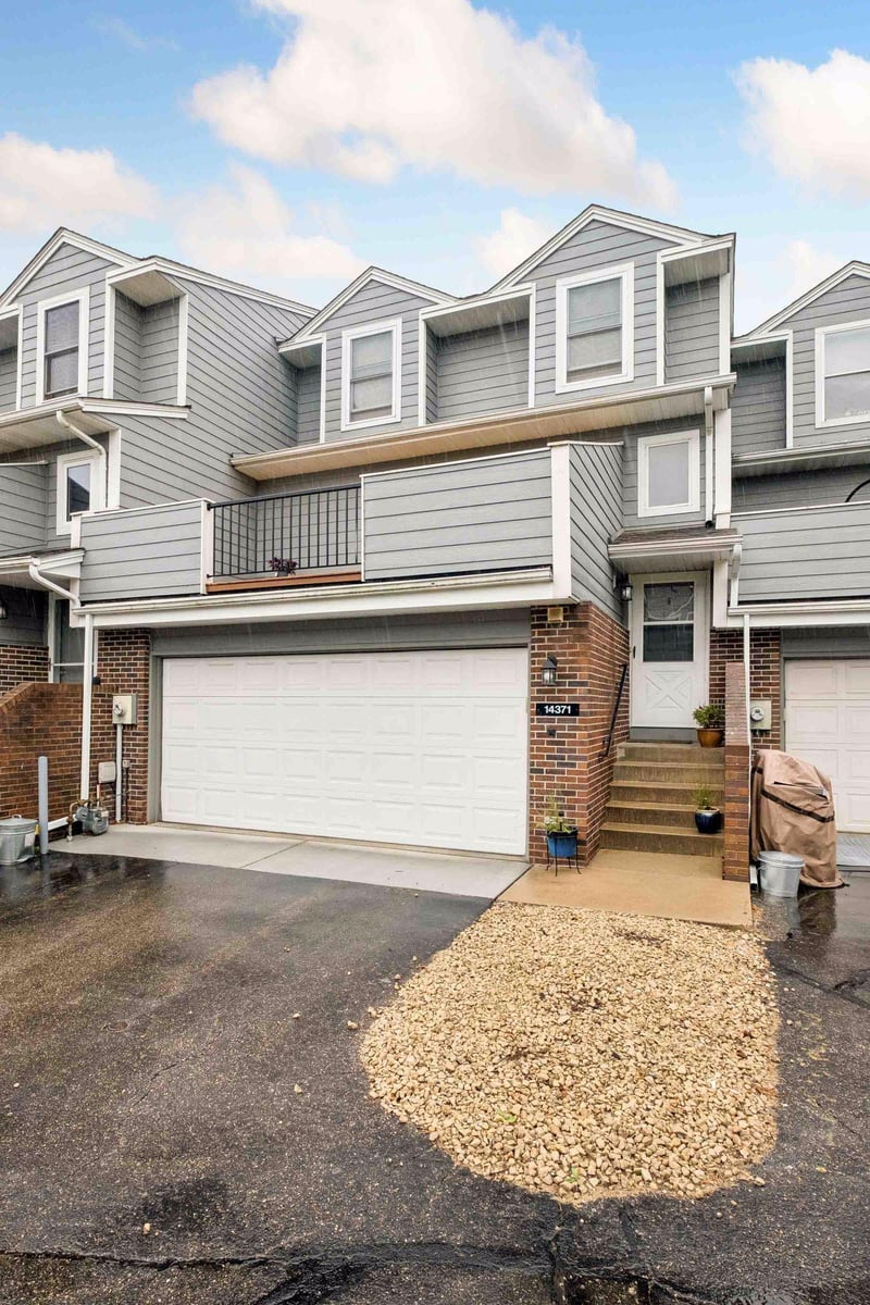 14371 Estates Ave, Apple Valley, MN 55124