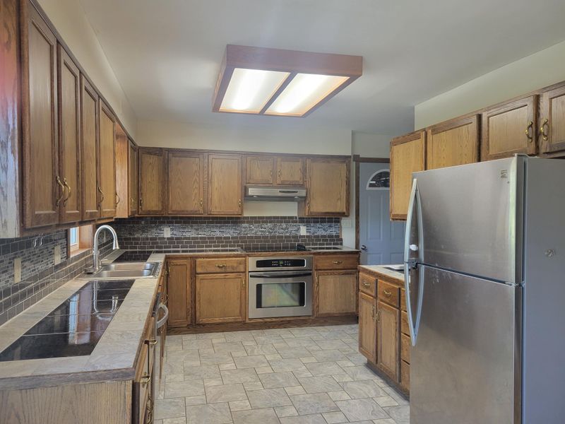 504 E Franklin Ave, Kennedy, MN 56733
