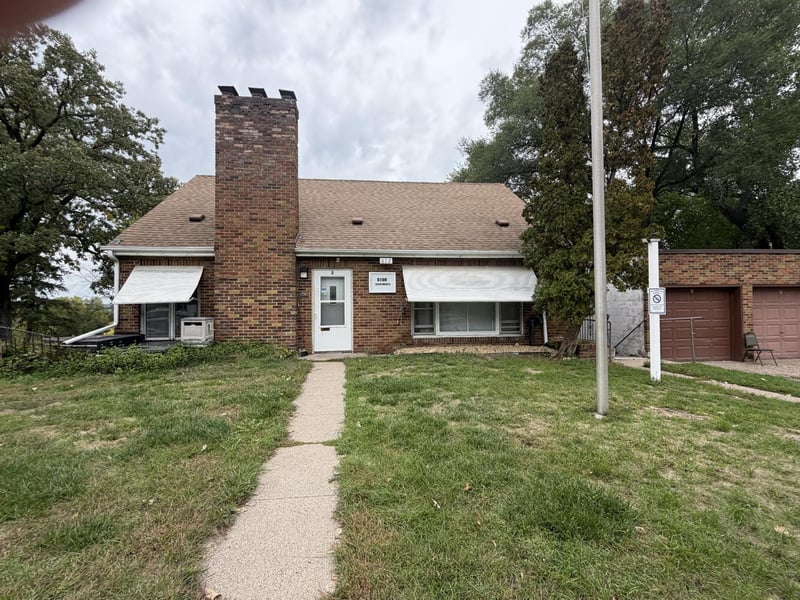 612 Stewart Ave, South Saint Paul, MN 55075