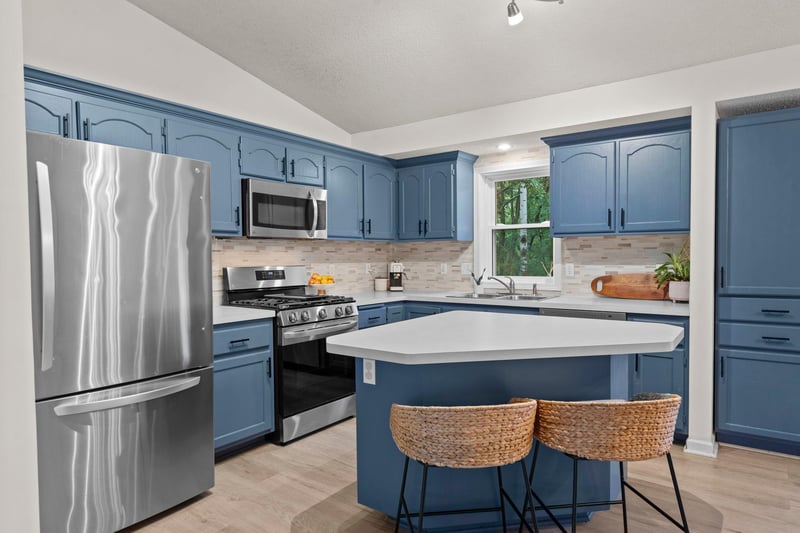 8537 Xylite St NE, Blaine, MN 55449