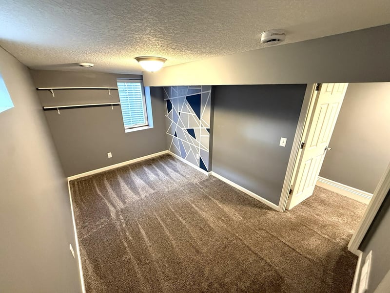 5060 Clearview St NE, Fridley, MN 55421