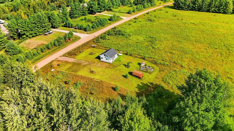27048 Hawthorn Rd #2039, Hinckley, MN 55037