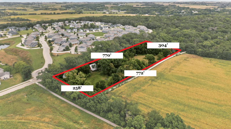 4220 Eastwood Rd SE, Rochester, MN 55904