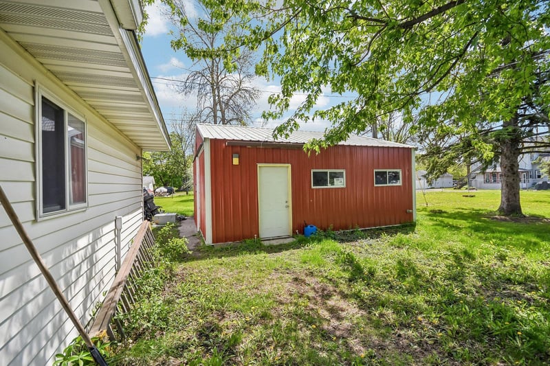 350 S Bremer Ave, Rush City, MN 55069