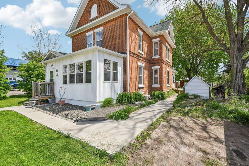 350 S Bremer Ave, Rush City, MN 55069