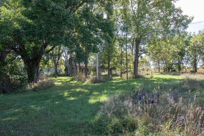 617 Central Dr E, Braham, MN 55006