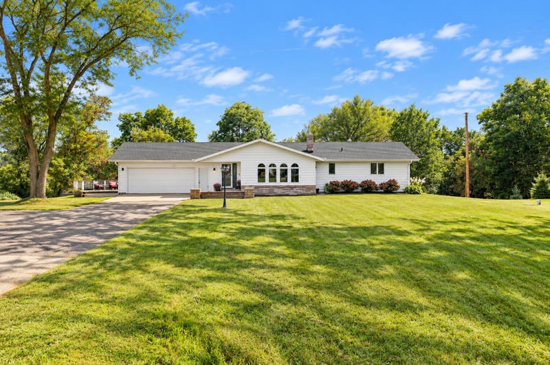 5840 Highway 19 Blvd, Cannon Falls, MN 55009